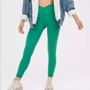 Offline by Aerie Real Me Xtra Crossover Pocket Leggings
